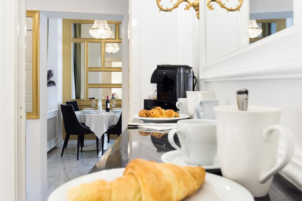 Chestnut & Eliza Suites Будапеща Екстериор снимка