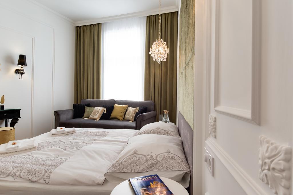 Chestnut & Eliza Suites Будапеща Екстериор снимка