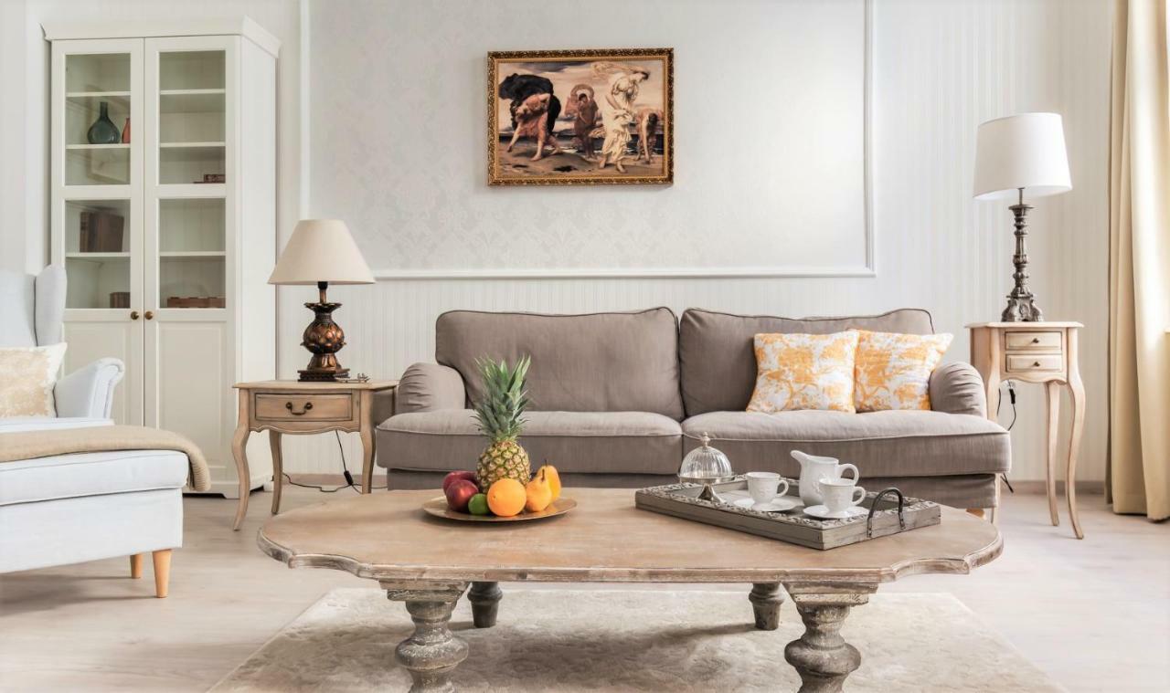 Chestnut & Eliza Suites Будапеща Екстериор снимка