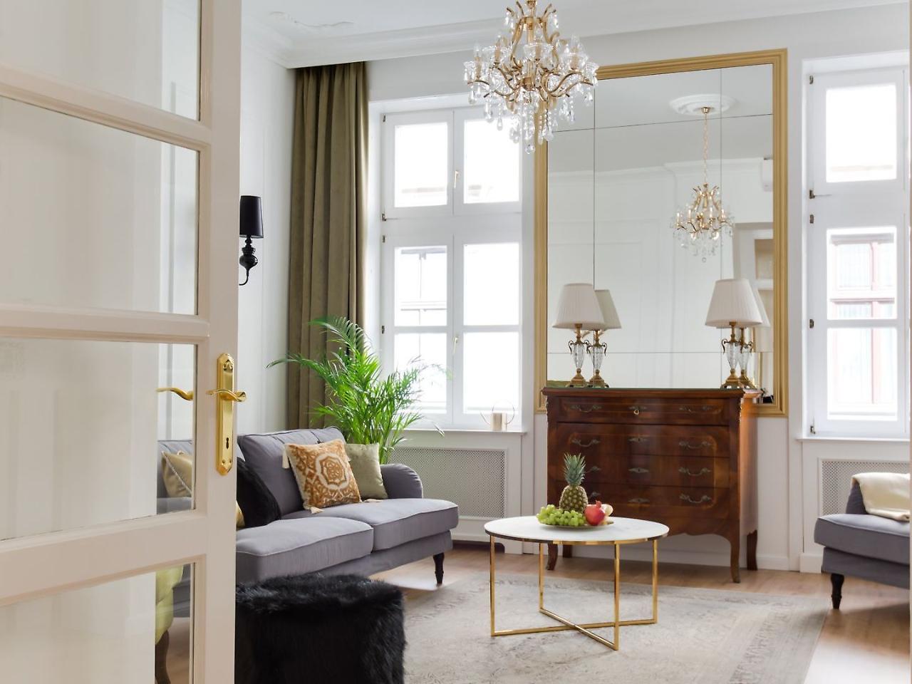 Chestnut & Eliza Suites Будапеща Екстериор снимка